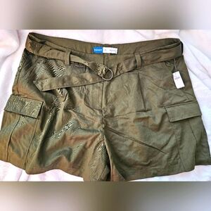 Women's Olive Green Cargo Shorts